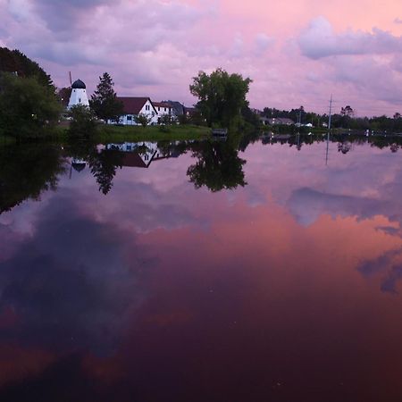 Riverside Motel Hayward Buitenkant foto