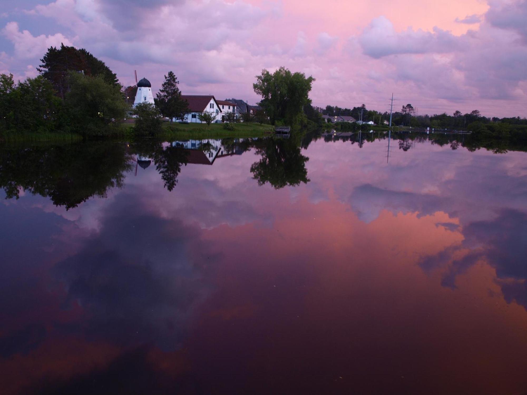 Riverside Motel Hayward Buitenkant foto